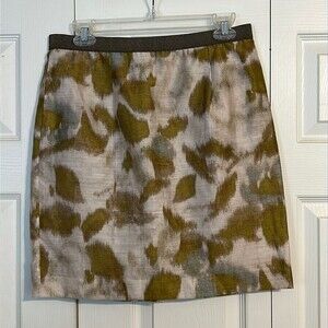 ANN TAYLOR LOFT Petites 10P Cream Olive Green Pencil Mini Skirt Lined Neutral
